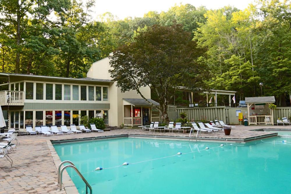 Four Bears Den, Hot Tub, 1089 Of Free Attraction Tickets For Each Paid Day, Dollywood And More ガトリンバーグ エクステリア 写真