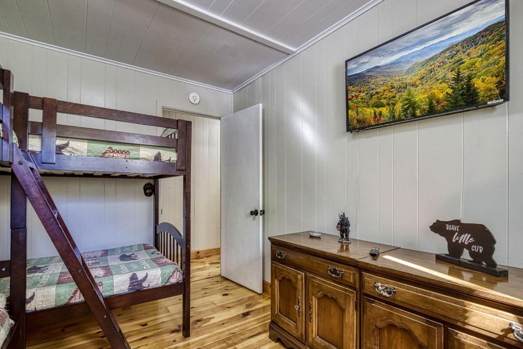 Four Bears Den, Hot Tub, 1089 Of Free Attraction Tickets For Each Paid Day, Dollywood And More ガトリンバーグ エクステリア 写真