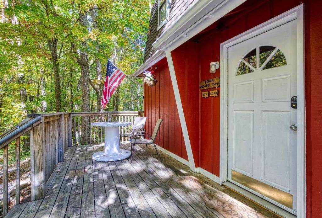 Four Bears Den, Hot Tub, 1089 Of Free Attraction Tickets For Each Paid Day, Dollywood And More ガトリンバーグ エクステリア 写真